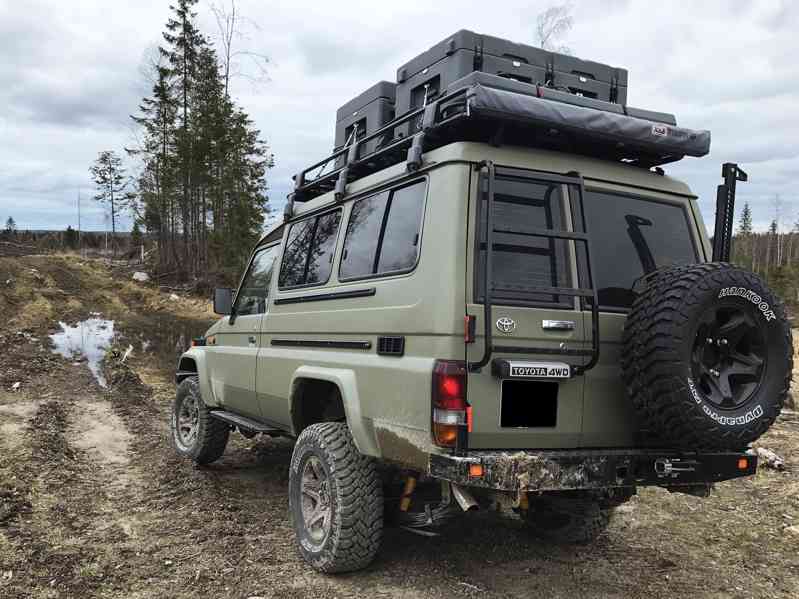 Toyota Land Cruiser HZJ 78 - kompletní přestavba - foto 2