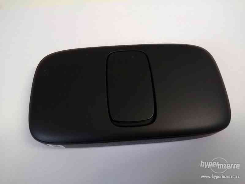 Bluetooth reproduktor Samsung Level Box Slim černý (P29404) - foto 2