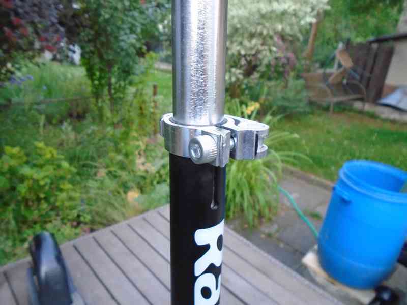 Razor A5 Air Odrážecí koloběžka černá pěkná PC: 2700 Kč - foto 4