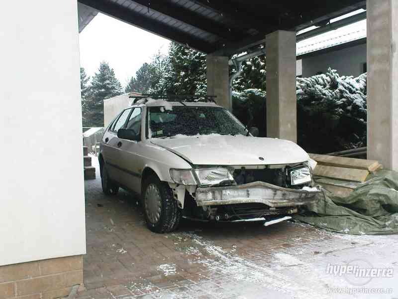 Saab 900 S, 163tis km, havárka, lehce opravitelne koupeno CZ - foto 1