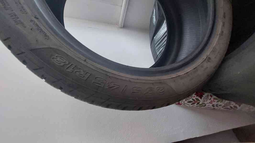 Sada zimních pneumatik Sava 235\45 R18 - foto 2