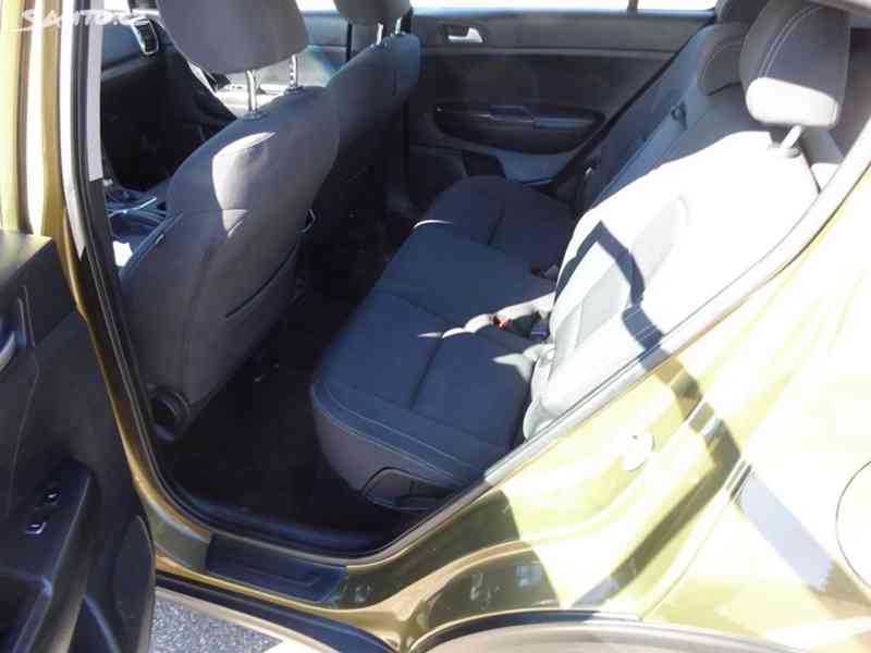Kia Sportage 1.6 GDi r.v.2016 (97 kw) 1.Maj.serv.kníž.ČR - foto 14