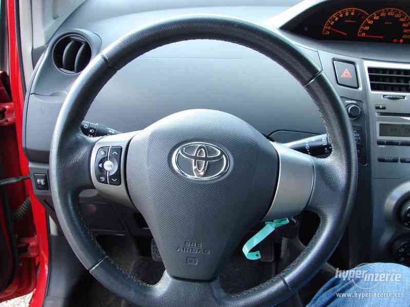 Toyota Yaris 1.0i r.v.2010 KLIMA - foto 10