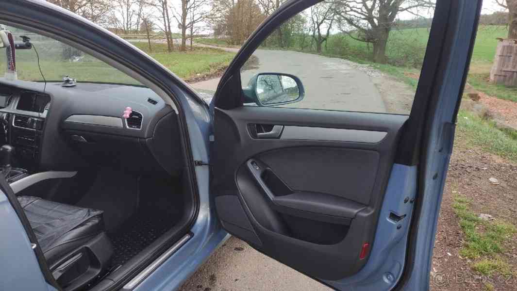Audi A4 Avant 2,0   B8 - foto 19