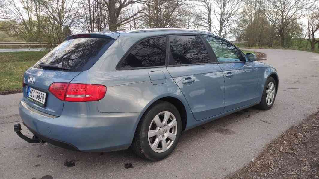 Audi A4 Avant 2,0   B8 - foto 5