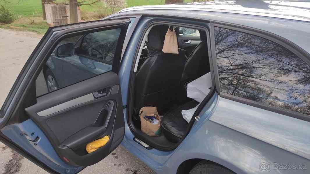 Audi A4 Avant 2,0   B8 - foto 14