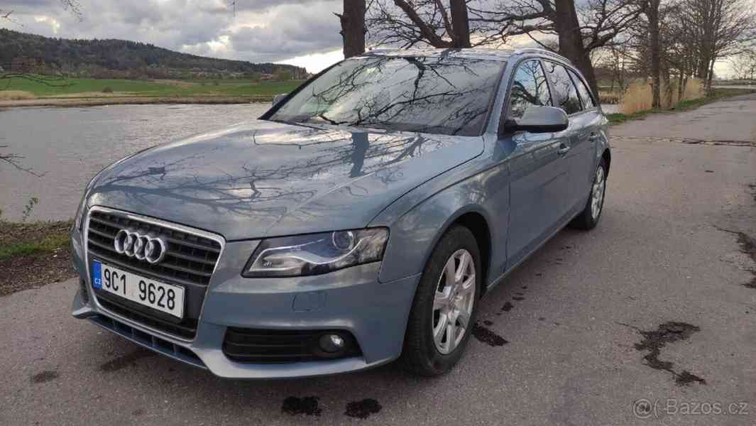 Audi A4 Avant 2,0   B8 - foto 1
