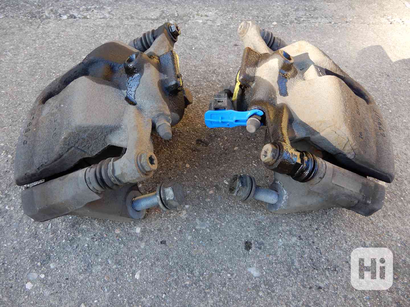 Přední brzdič Škoda - foto 1