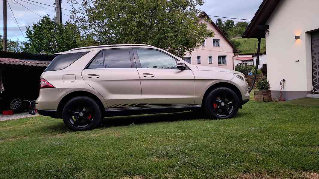 Mercedes ML  350 CDi w166 AMG  - foto 16