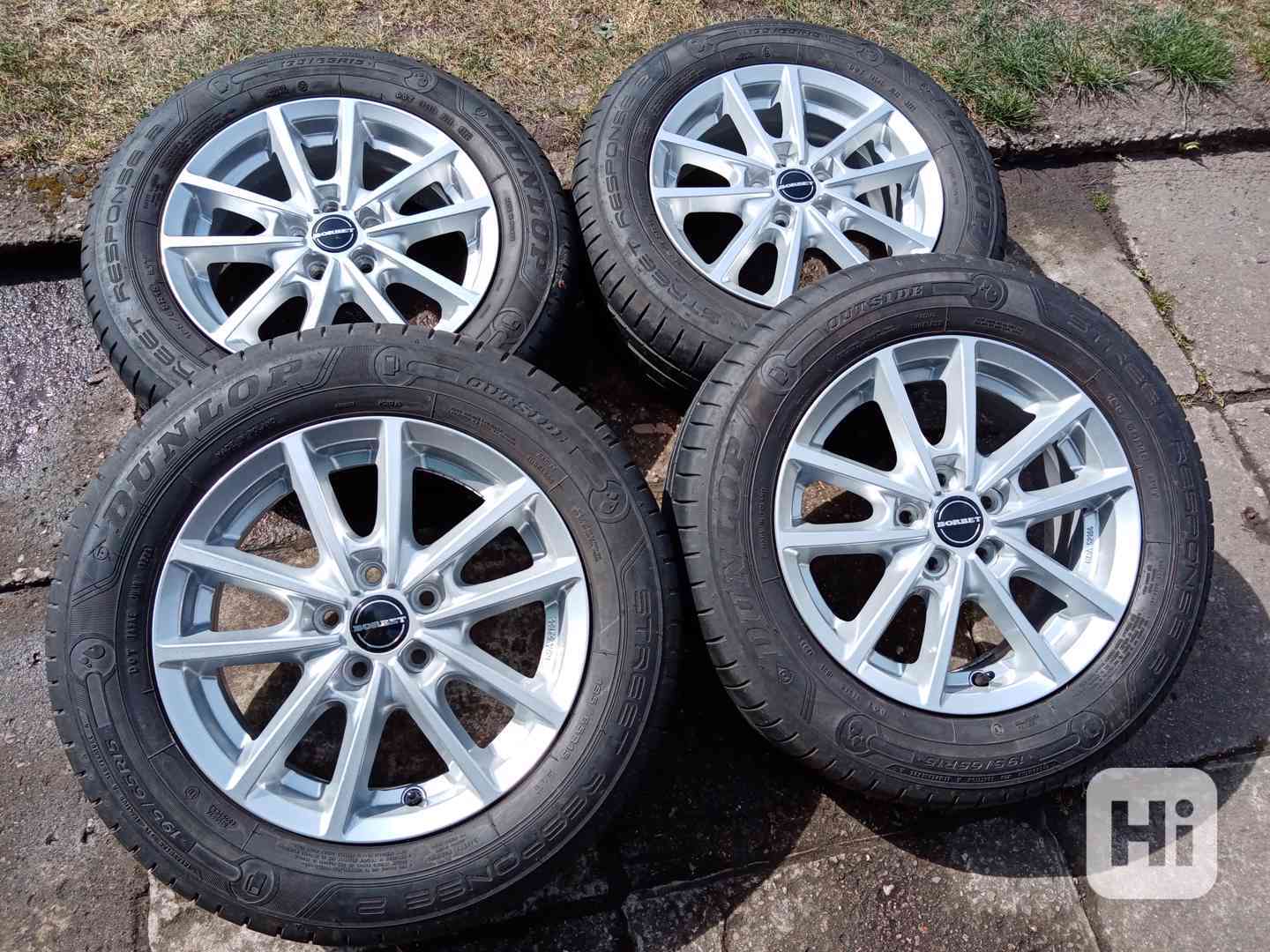 Obutá alu kola 15ky 5x100 pneu 90% ŠKODA SEAT VW SUBARU AUDI - foto 1
