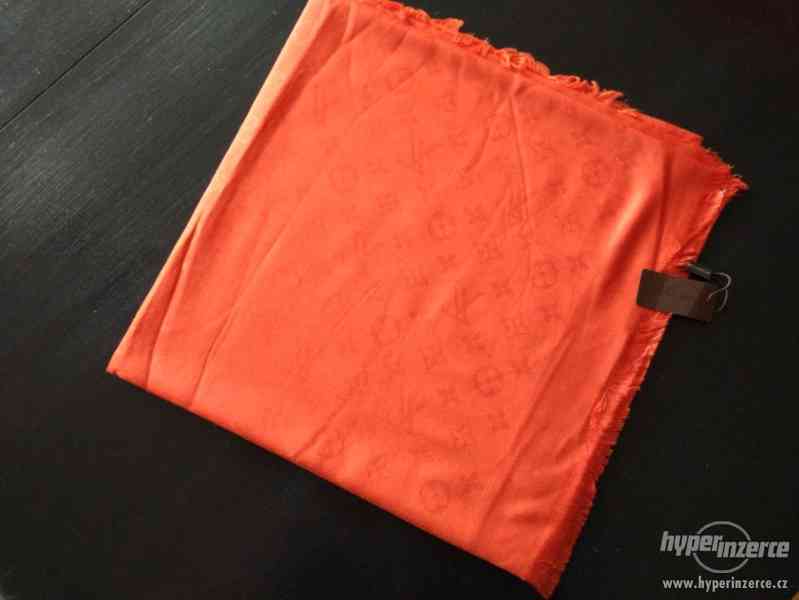 Šátek Louis Vuitton - exkluzivní oranžový - foto 1