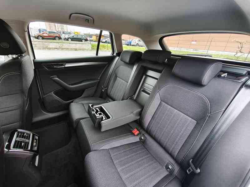 Škoda Superb combi 2.0 TDi,110kW,DSG,ČR,NAVI,DPH,kamera - foto 18