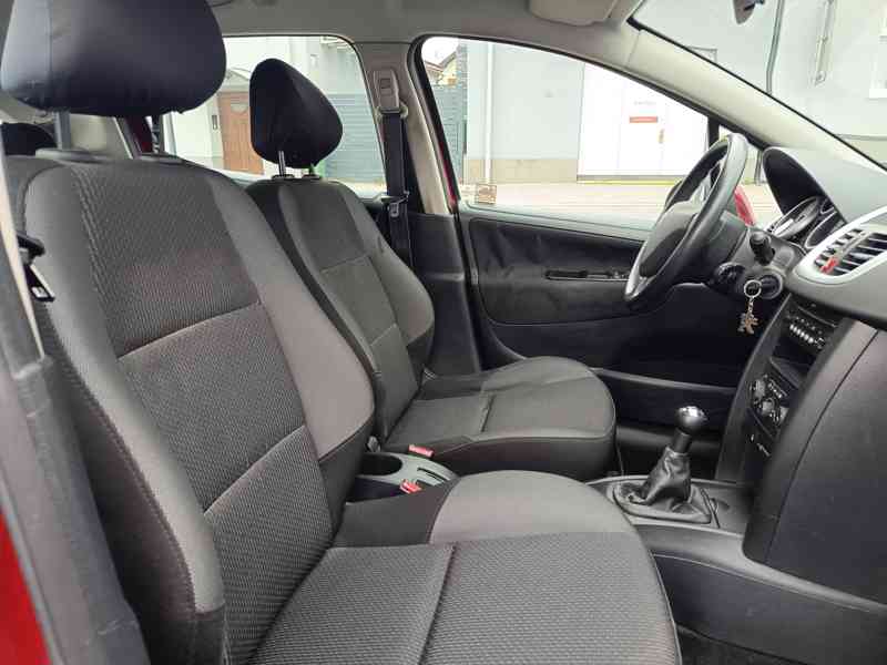 PEUGEOT 207 SW 1,4i Comfort ČR 1.majitel  - foto 13