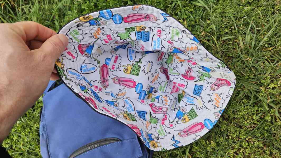 Dětský klobouček a taška přes rameno, cena za vše dohromady - foto 2