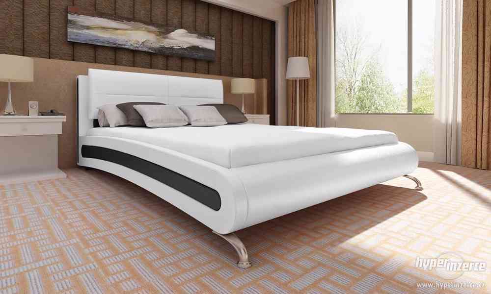 Moderní postel 180x200cm vč. roštu-černá nebo bílá - foto 2