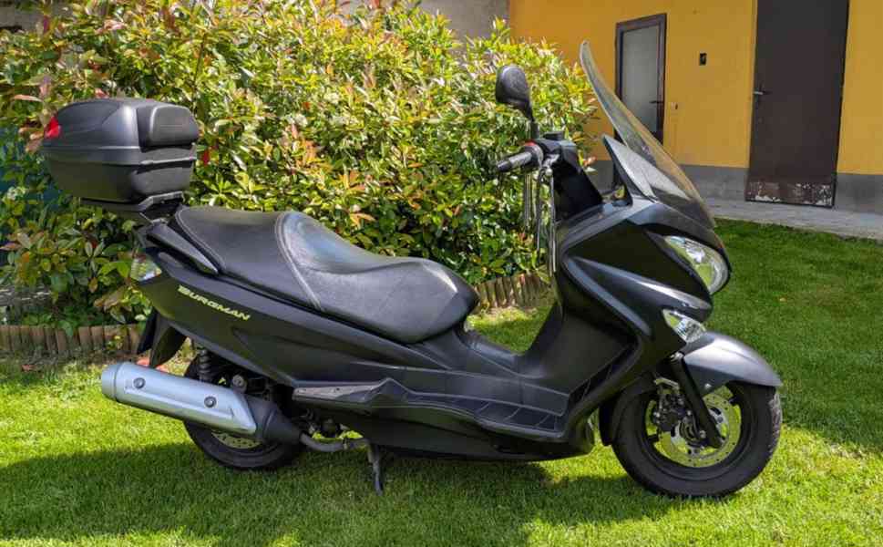 Suzuki Burgman UH 125 – TOP stav, připraven na sezónu! - foto 8