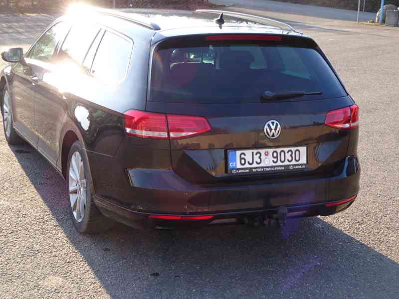 VW Passat 2.0 TDI Variant r.v.2015 (110 kw)  - foto 4