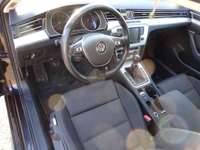 VW Passat 2.0 TDI Variant r.v.2015 (110 kw)  - foto 5