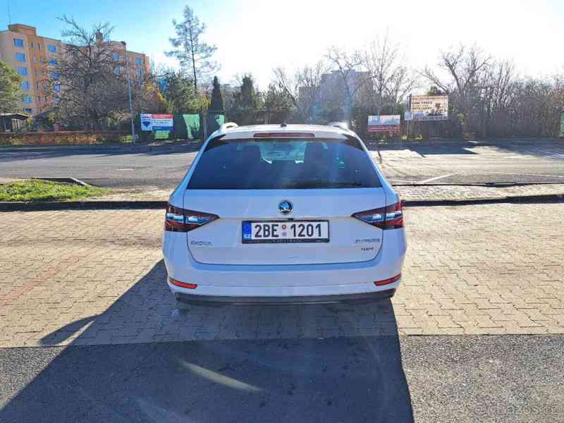 Škoda Superb 2,0   2015 140kW 4x4 L&K 218xxx - foto 2