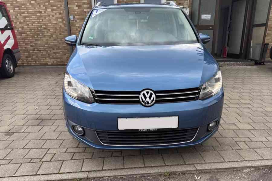 Volkswagen Touran 2,0 TDI Highline DSG 103kw - foto 4