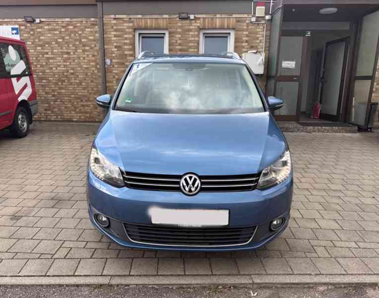 Volkswagen Touran 2,0 TDI Highline DSG 103kw - foto 8