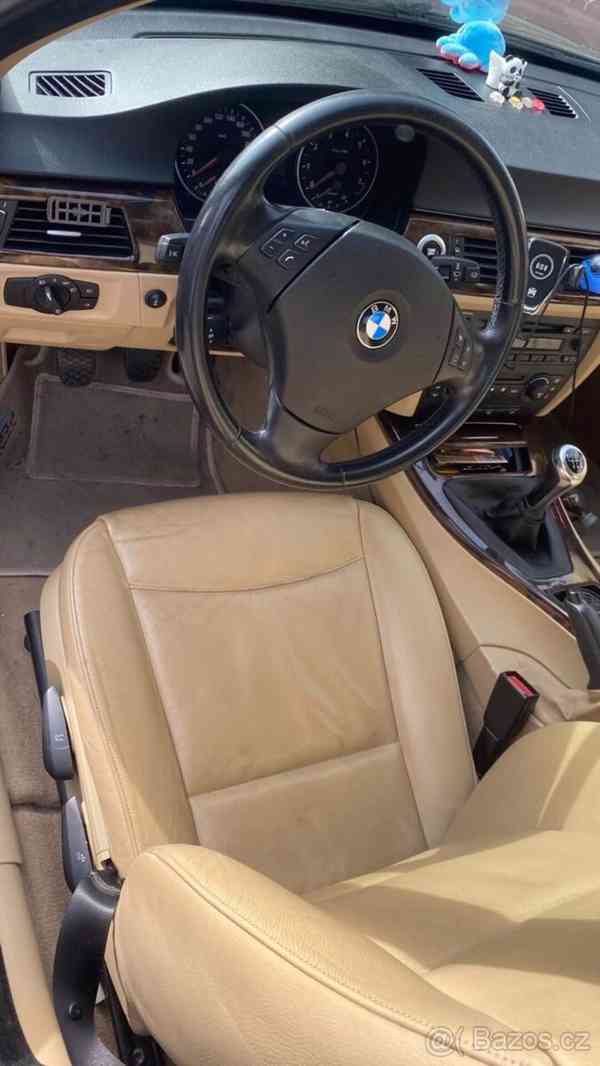 BMW Řada 3 2,5   325xi - foto 4