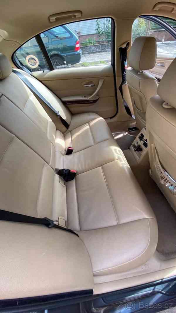 BMW Řada 3 2,5   325xi - foto 6