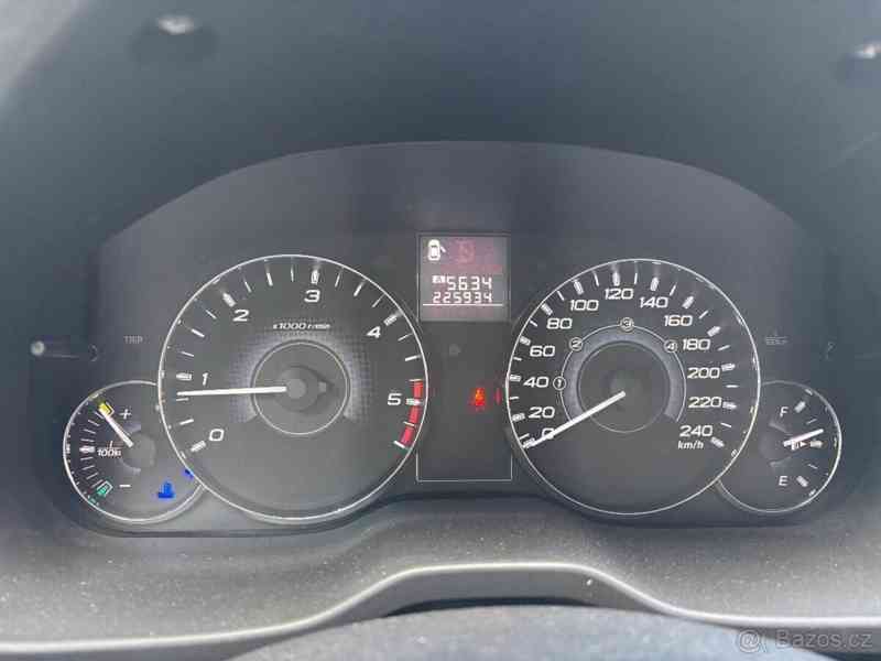 Subaru Outback 4x4 - foto 3
