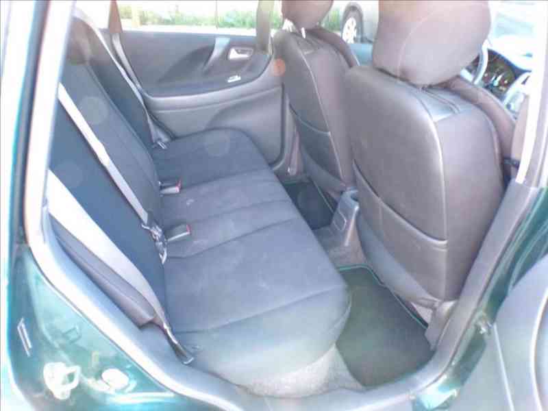 Suzuki Liana 1,6 i - foto 9