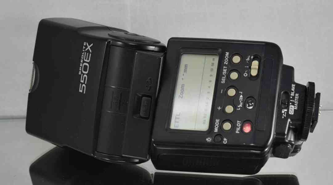 Blesk : Canon Speedlite 550 EX **E-TTL a TTL* master-slave * - foto 5