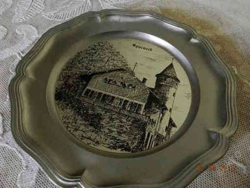 Starý dekorační cínový talíř Sparneck