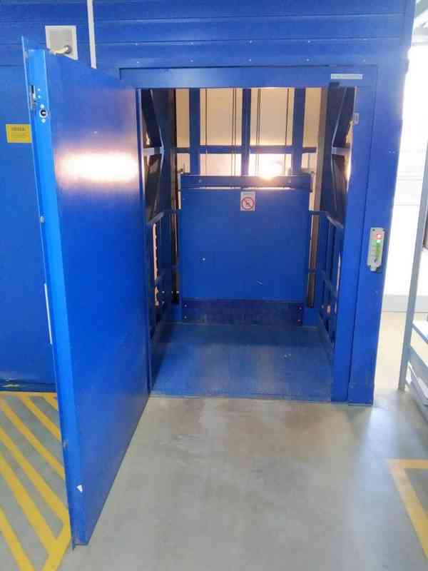 Nákladní výtah HIDRAL EH-1500