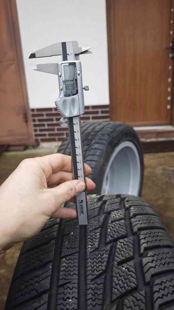 Alu Lexus Is250 (17x8JJ ET45) + zimní pneu Matador - foto 6