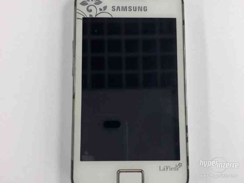 Samsung Galaxy Ace (S5830i) La Fleur (V18100046) - foto 1