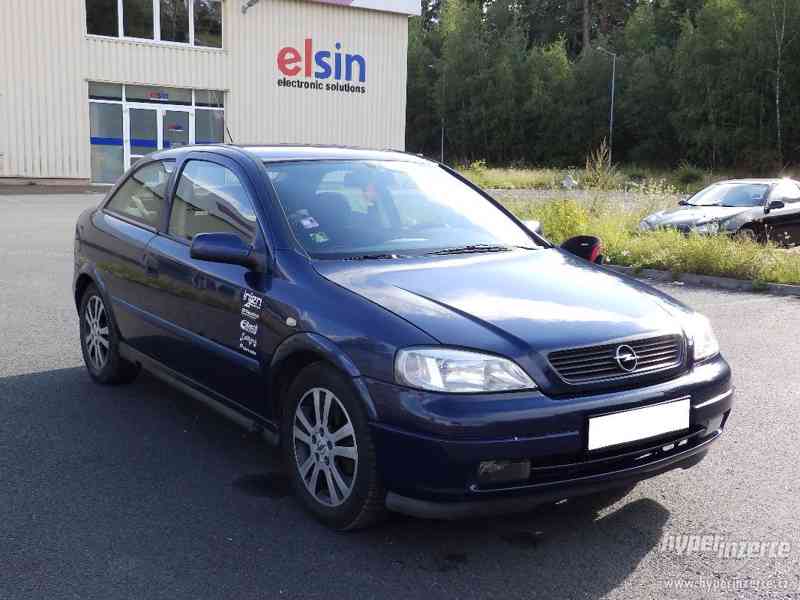 Opel Astra 2.0 16V - foto 6