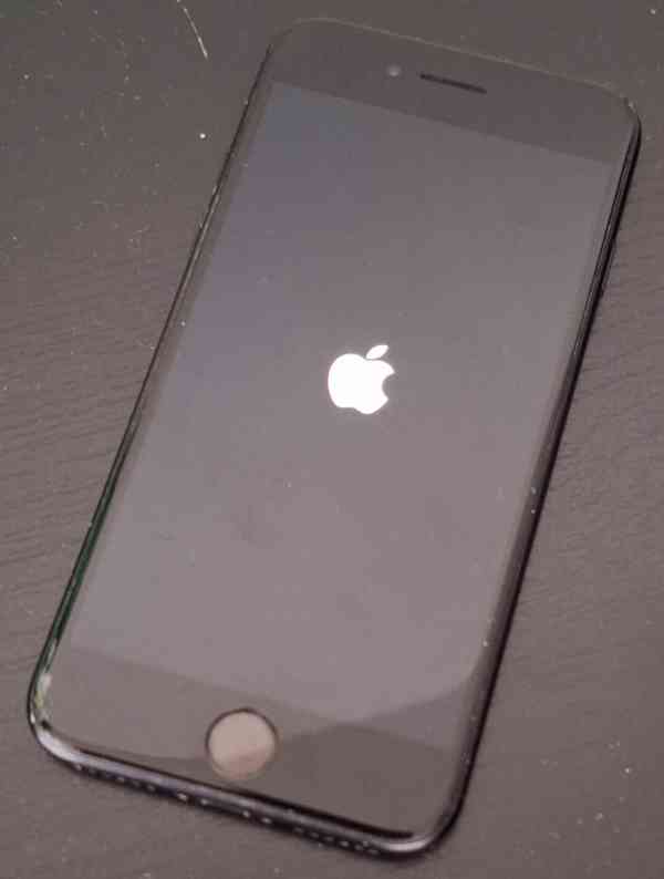 Apple iPhone SE 2020 128 GB - foto 2