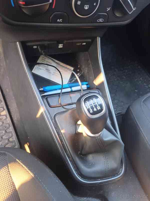 Hyundai Bayon 1,2   BAYON I MT Comfort Club - foto 4