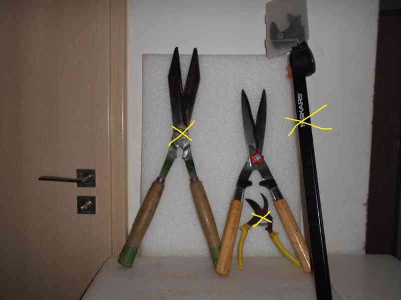 Nůžky ruční na živý plot. - foto 2