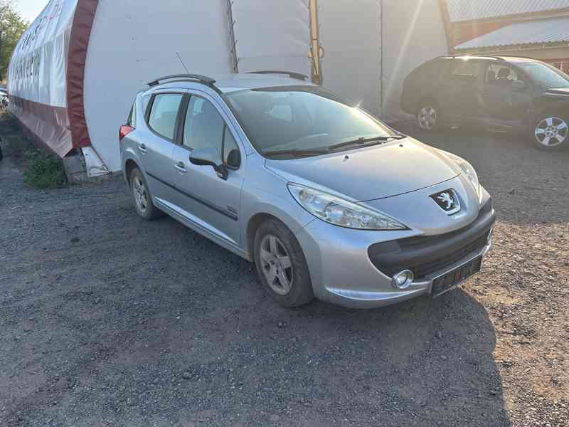 Peugeot 207SW 1,4VTI 70KW 8FS prodám náhradní díly - foto 2