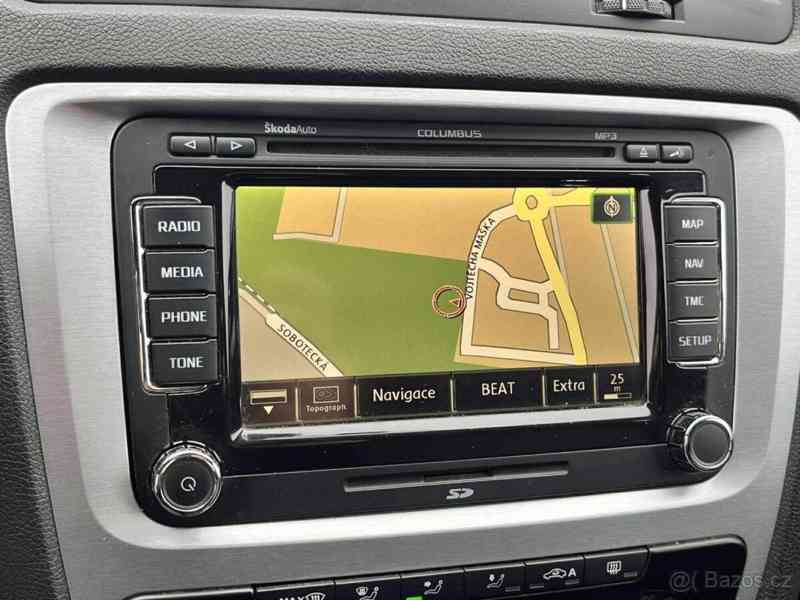 Škoda Octavia 2,0   TDI CR 125kw, 2010, 295tis.km - foto 17