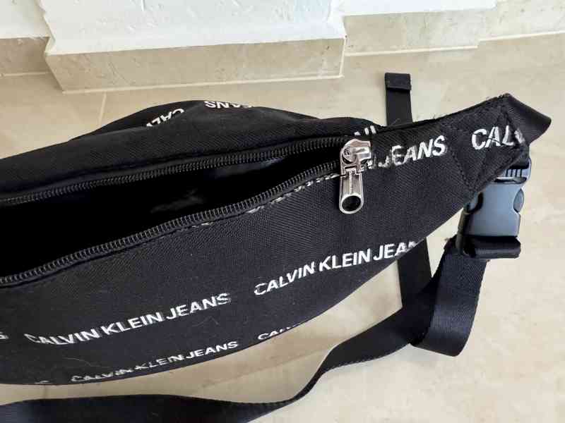 Ledvinka Calvin Klein Jeans - foto 3