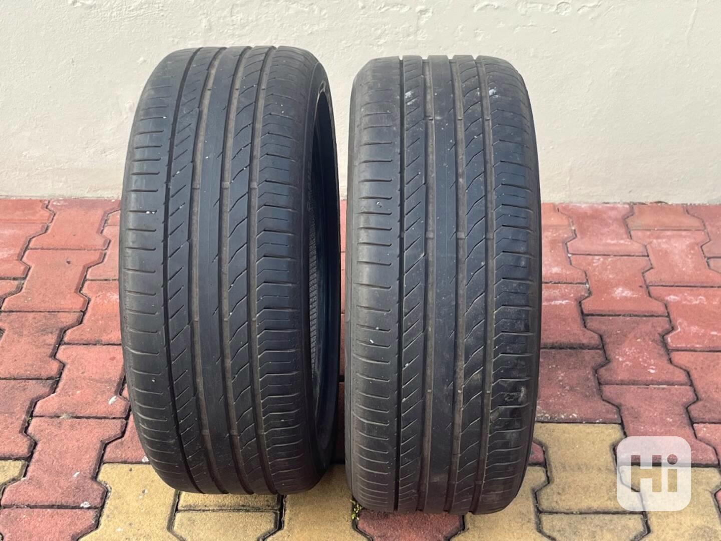 Prodej 2 ks letních pneu 235 40 19 96Y - foto 1
