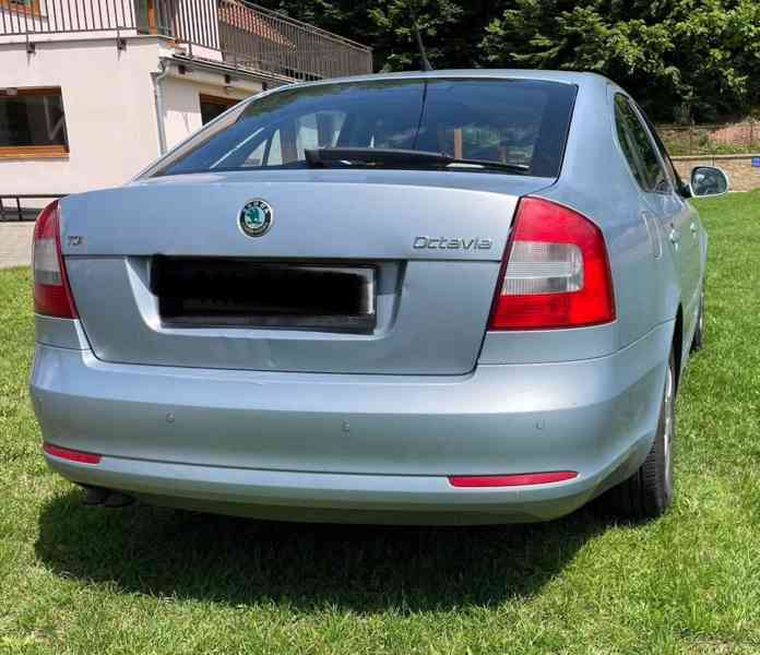 Škoda Octavia 2,0   2 - foto 14