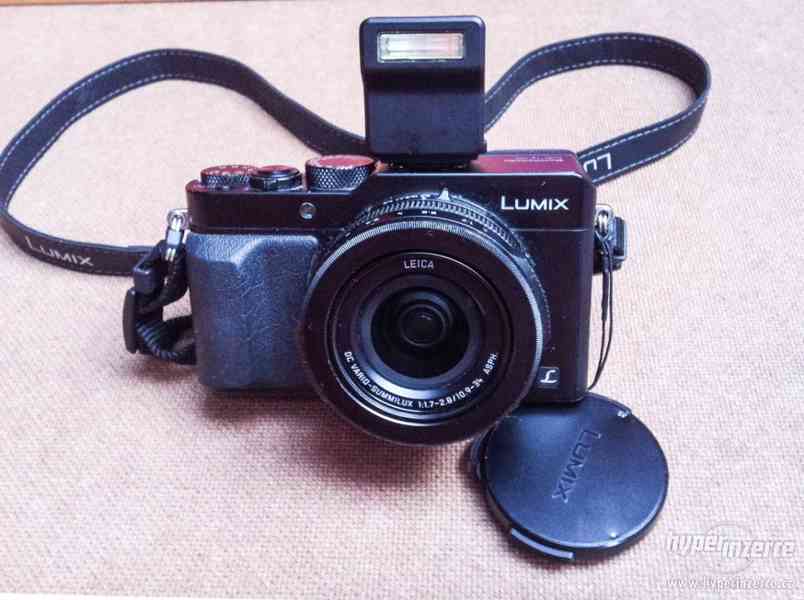 Fotoaparát Panaconic Lumic LX100 s Leica objektivem - foto 1