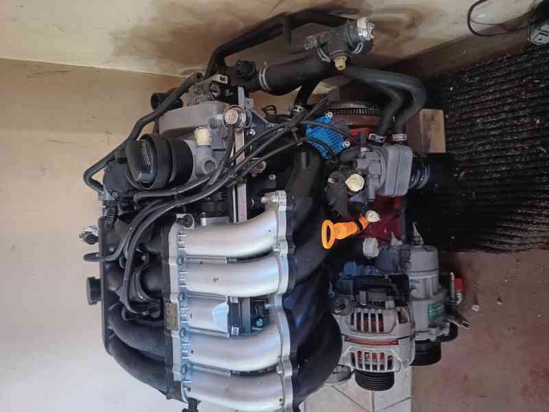 motor VW 1,8 20v - foto 4