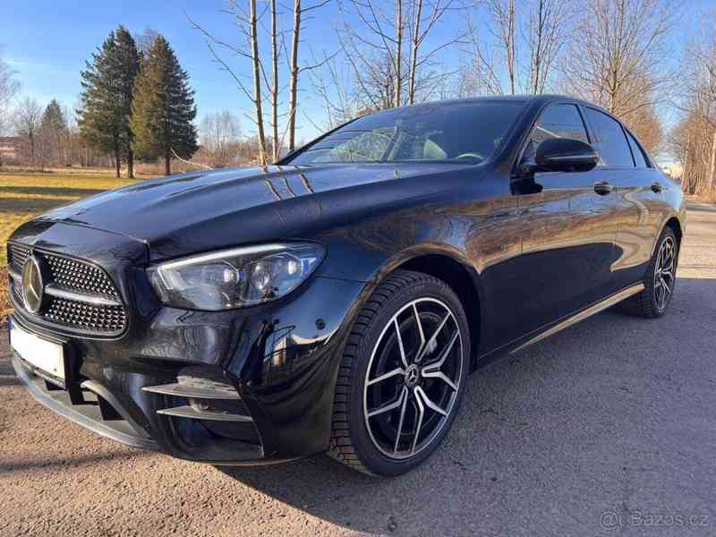 Mercedes-Benz Třídy E 3,0   300 de 4M AMG, 360 kamera - foto 2