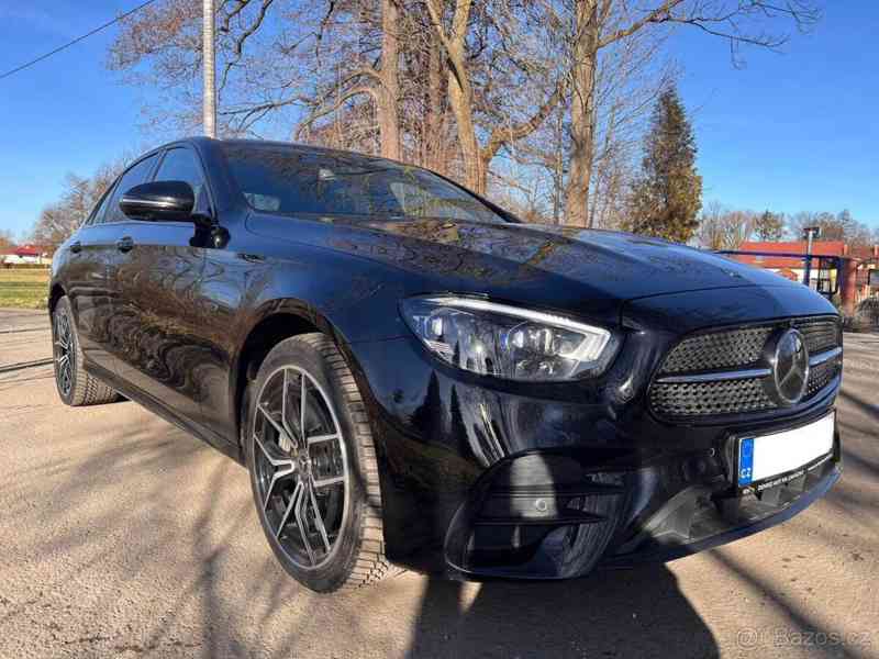 Mercedes-Benz Třídy E 3,0   300 de 4M AMG, 360 kamera - foto 9