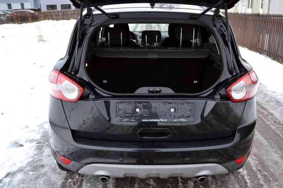 Ford Kuga 2.0TDCI 103kW Champions Edition 4x4 - foto 11