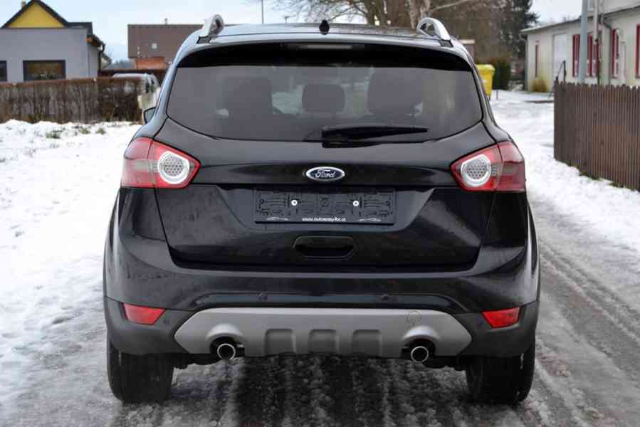 Ford Kuga 2.0TDCI 103kW Champions Edition 4x4 - foto 3