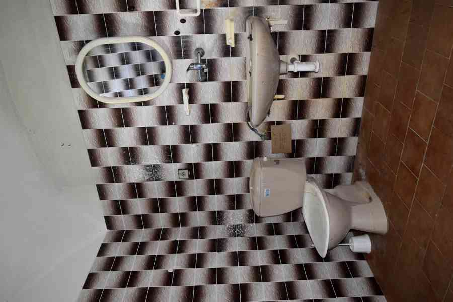 Starý Ples - prodej rodinného domu s pozemkem 2375 m2 - foto 13
